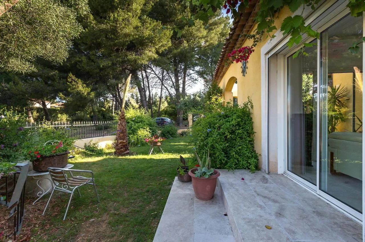 Villa De La Terre Blanche Sanary-sur-Mer France