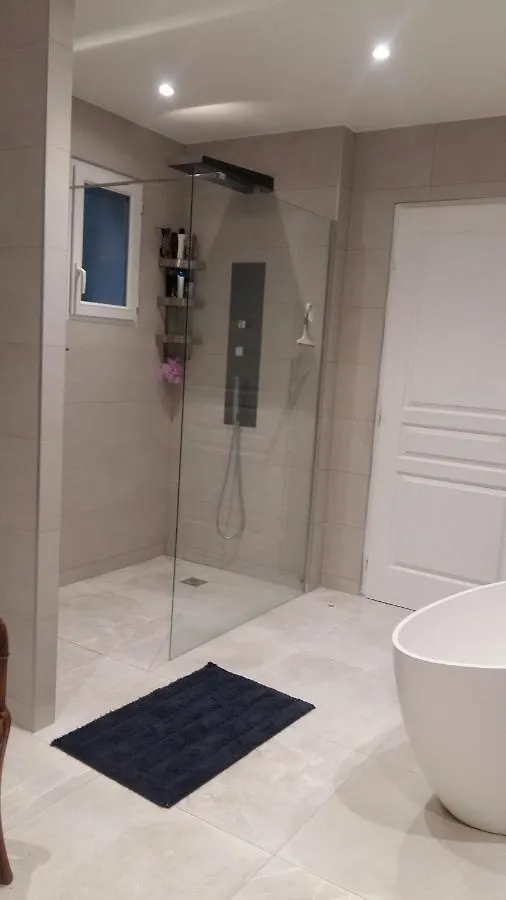 Villa De La Terre Blanche Sanary-sur-Mer 0*,  France
