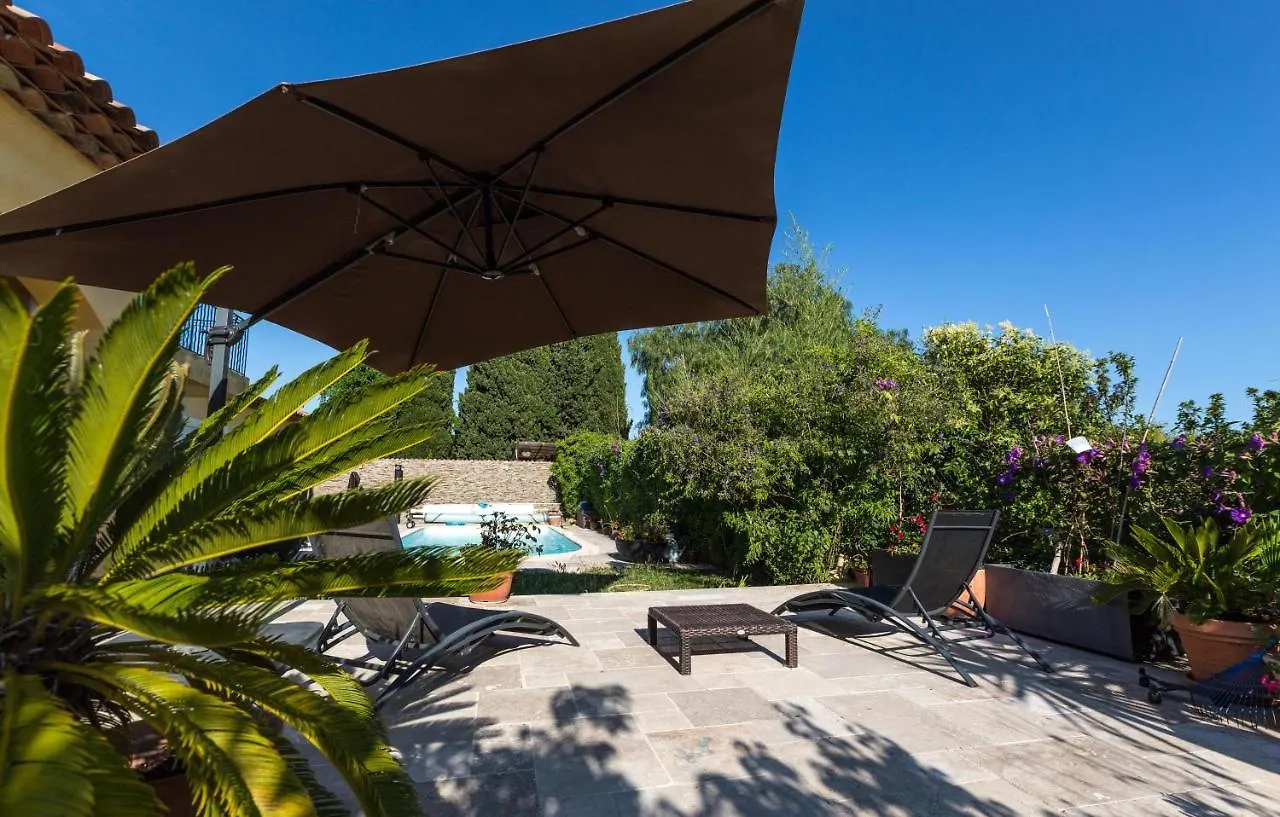 Villa De La Terre Blanche Sanary-sur-Mer 0*,  France